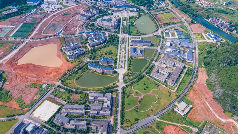 电路板代工厂选择：揭秘关键考量因素