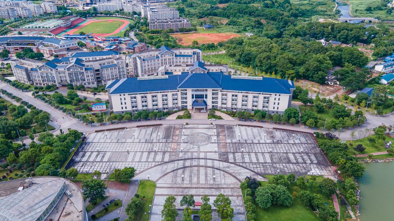 深圳三极管样品批发：揭秘三极管选型与采购要点